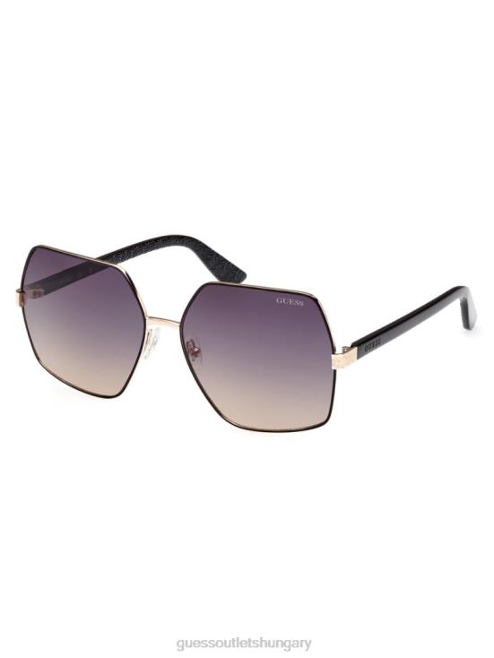 GUESS 05B (Black) 8ZX4F3680 Aurora Oversized Trim Sunglasses