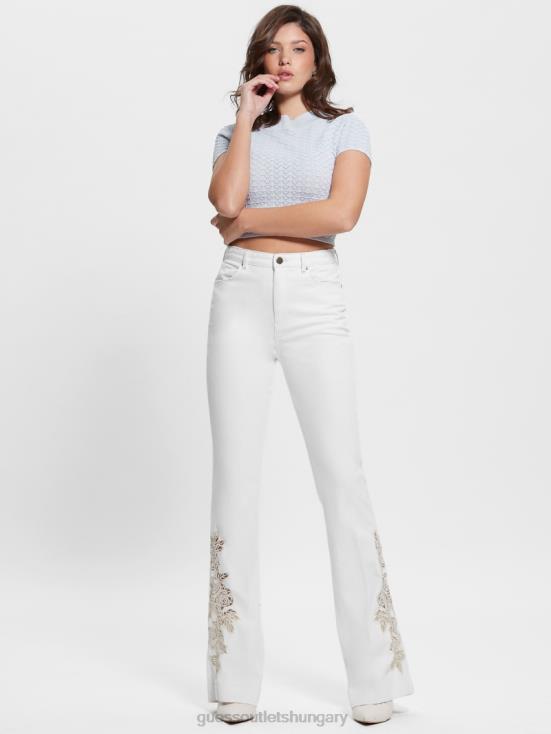 GUESS Passionates 8ZX4F16 Pop \'70s Floral Applique Flared Jeans